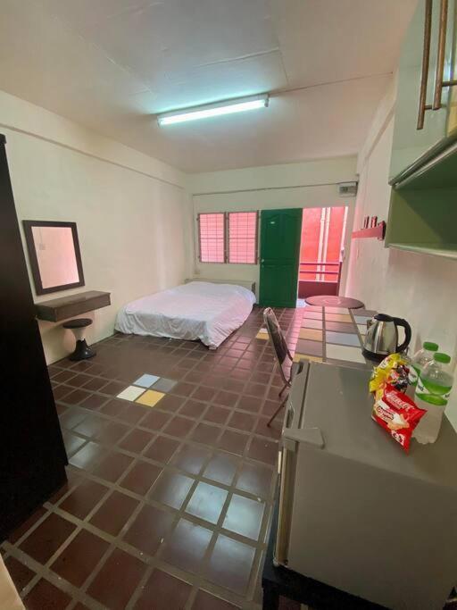 Ratanawong Place 516 Bangkok Zewnętrze zdjęcie